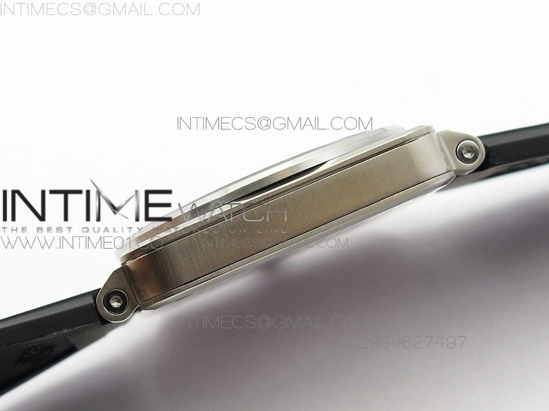 BR 03-92 SS Case V3 Black Dial 42.5mm on Rubber Strap MIYOTA 9015